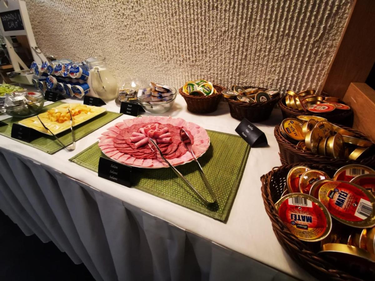 Hotel U Cisare Iii. Mělník 외부 사진