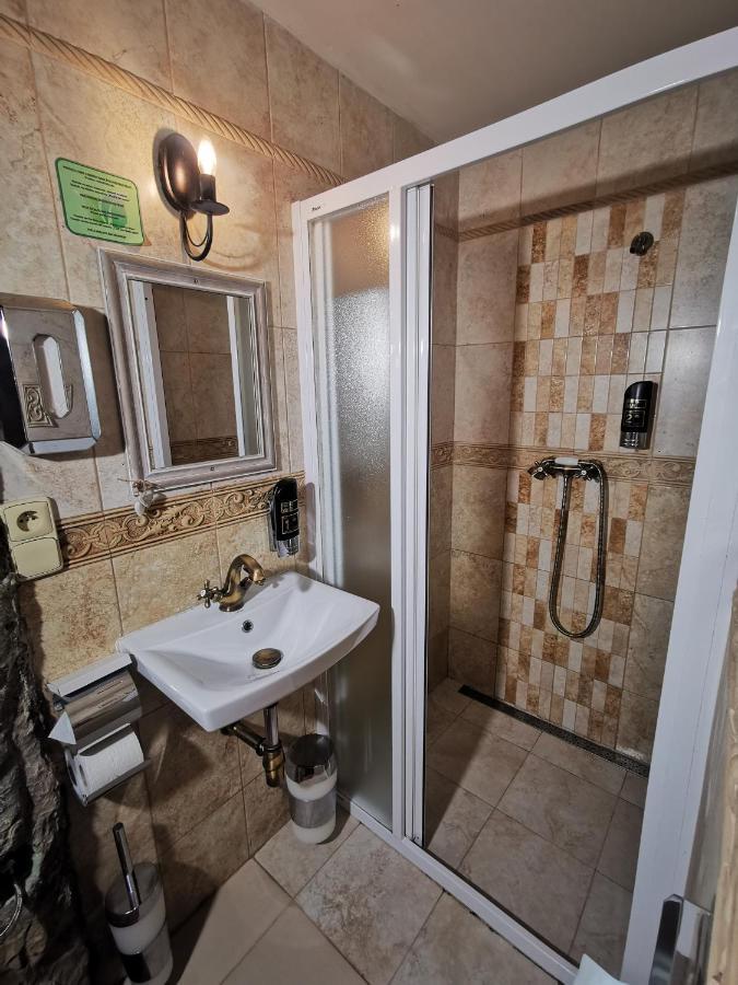Hotel U Cisare Iii. Mělník 외부 사진
