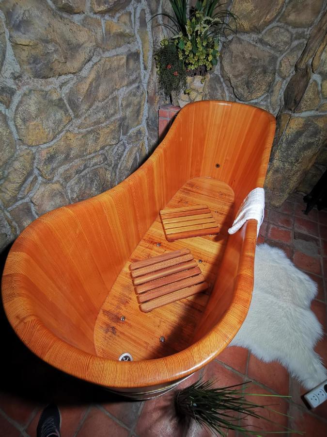 Hotel U Cisare Iii. Mělník 외부 사진