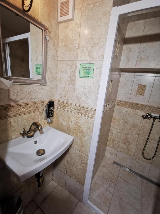 Hotel U Cisare Iii. Mělník 외부 사진